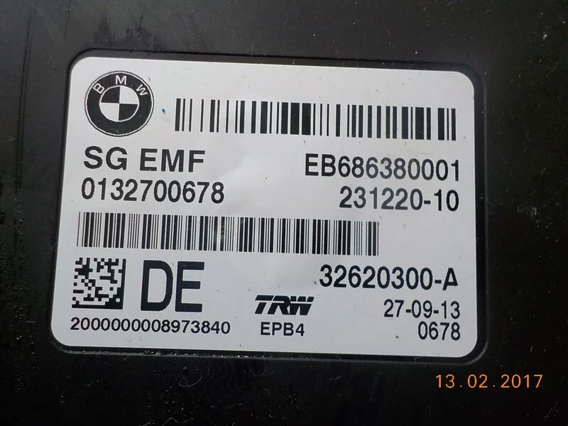 Блок управления EMF BMW 5 F10/F11 N47D20C 2013 - миниатюра 4