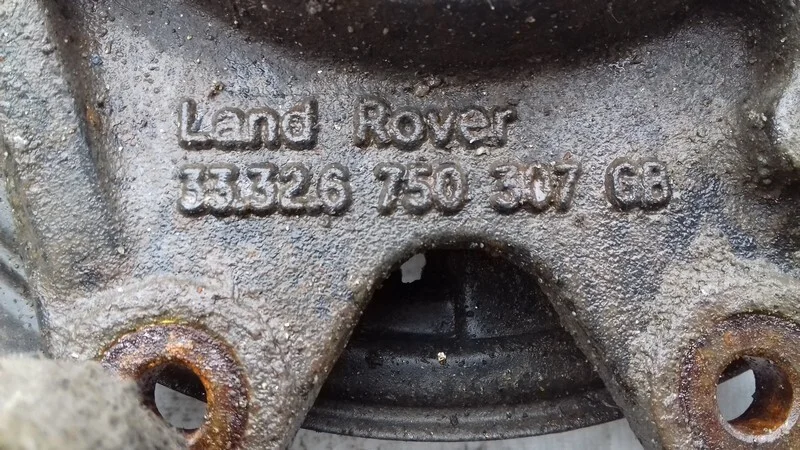 Кулак поворотный задний левый Land Rover Range - миниатюра 3