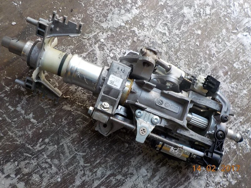 Колонка рулевая BMW 5 F10/F11 N47D20C 2013 - миниатюра 3