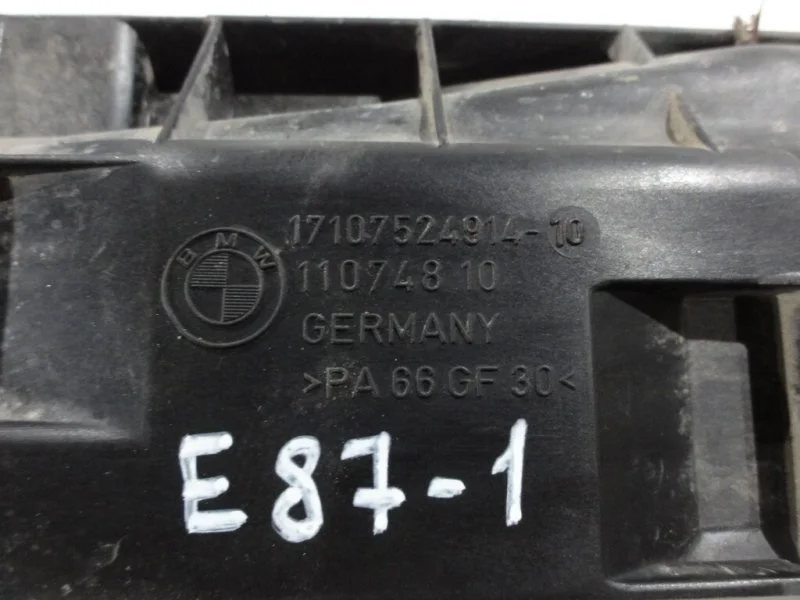 Кронштейн радиатора правый BMW 1 E87 N45B16A 2011 - миниатюра 3