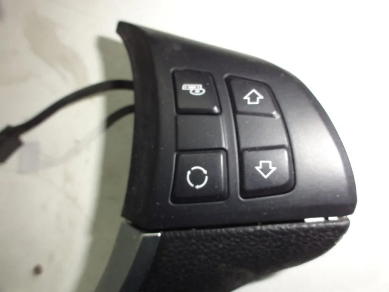 Кнопки на руль BMW X5 E70 N57D30B 2010 - миниатюра 2