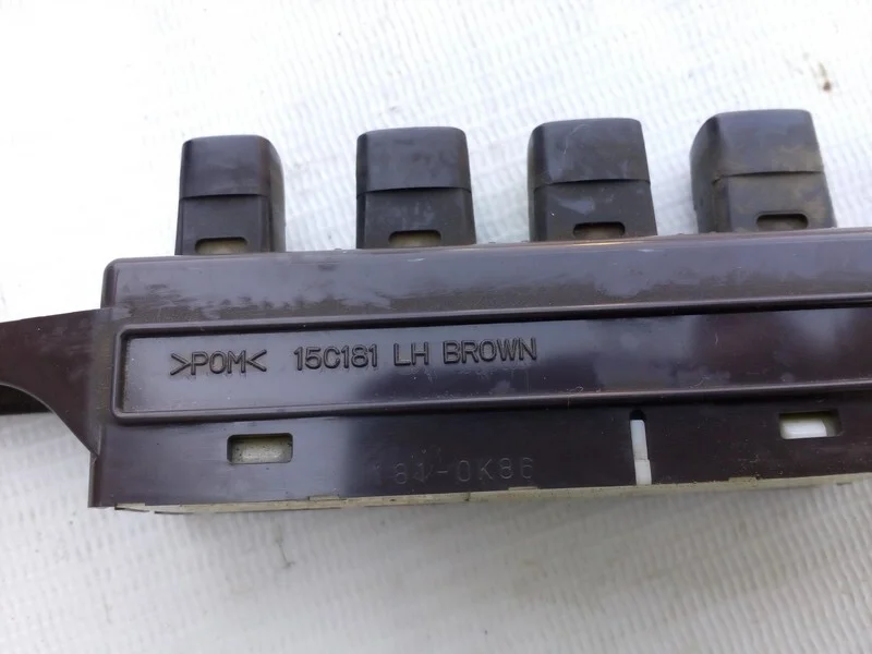Блок кнопок сидения Toyota Land Cruiser 200 1VDFTV - миниатюра 3