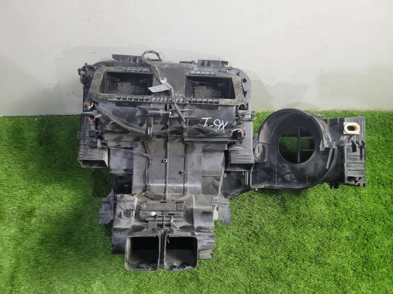 Корпус отопителя (печка) BMW X6 E71 N63B44A 2008 - миниатюра 4