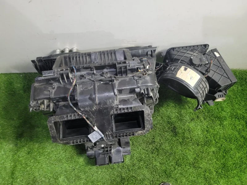 Корпус отопителя (печка) BMW X6 E71 N63B44A 2008 - миниатюра 5