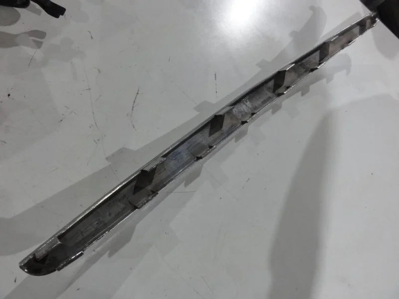 Молдинг крыши Mercedes-Benz A170 668.941 2002 - миниатюра 2