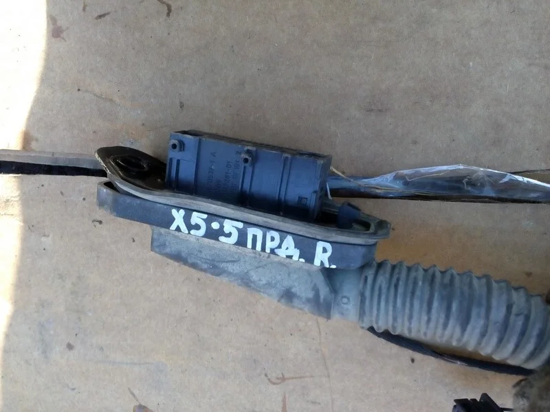 Проводка двери передняя правая BMW X5 E70 N57D30B - миниатюра 2
