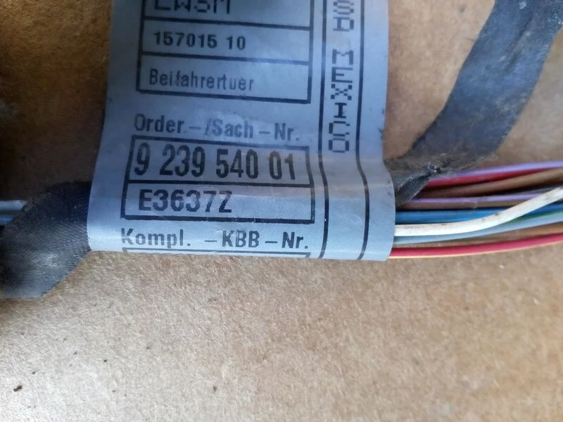 Проводка двери передняя правая BMW X5 E70 N57D30B - миниатюра 3