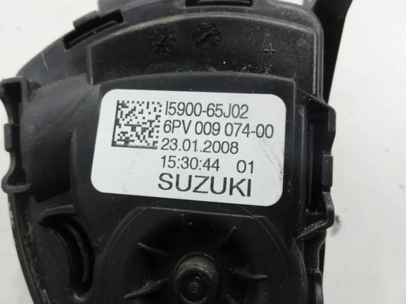 Педаль газа Suzuki Grand Vitara 2 J20A 2.0 2008 - миниатюра 3