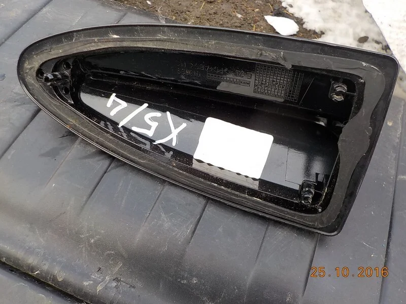 Плавник на крышу BMW X5 E70 N55B30A 2010 - миниатюра 2