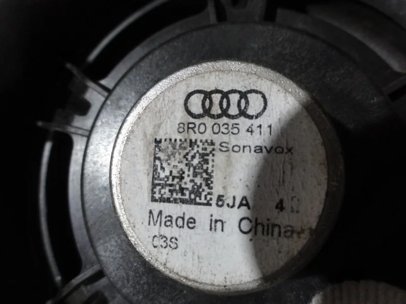 Динамик задний AUDI Q3 - миниатюра 3