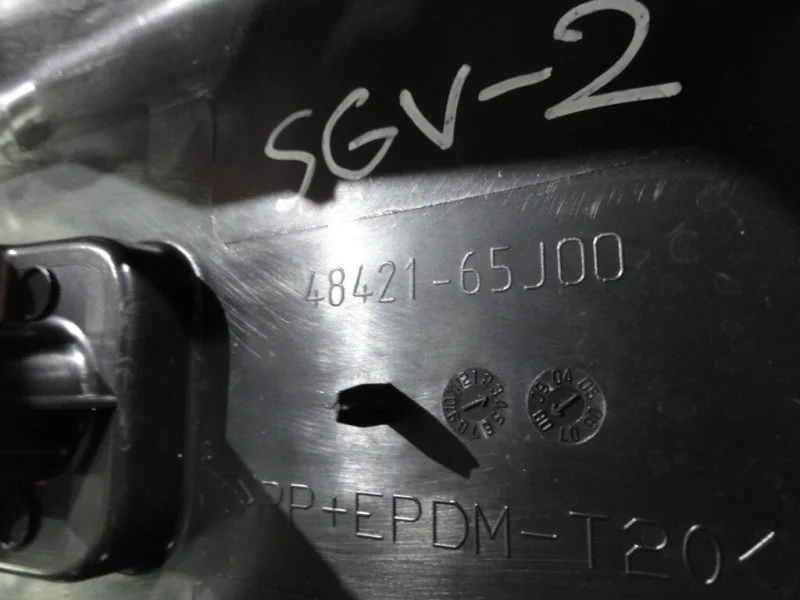 Кожух рулевой колонки Suzuki Grand Vitara 2 J20A - миниатюра 4