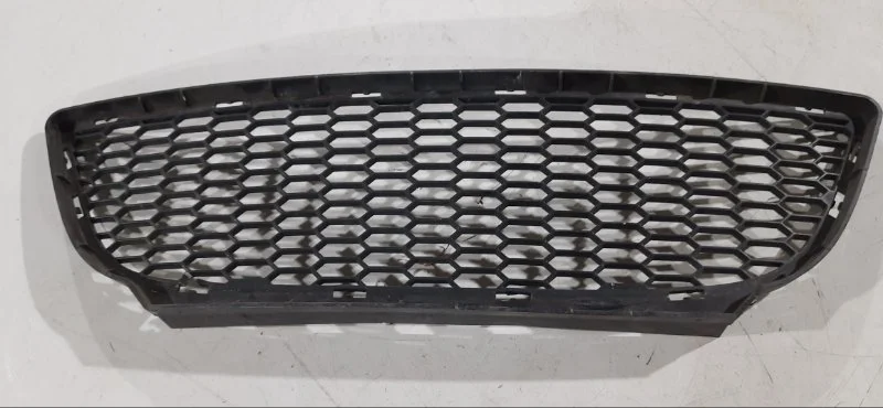 Решетка бампера передняя BMW 3 E91/E90 N52B25 2008 - изображение 1