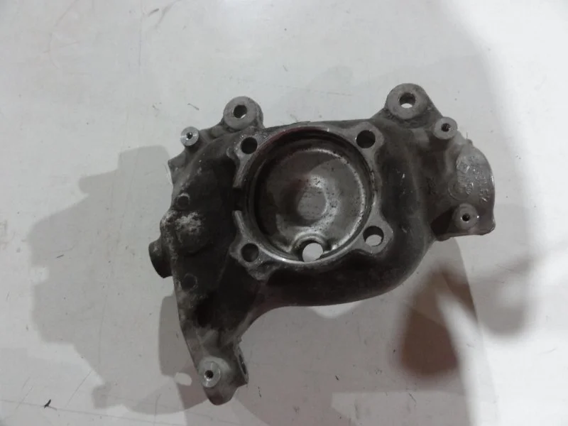 Кулак поворотный передний правый BMW 7 E65 N62B44A - миниатюра 2