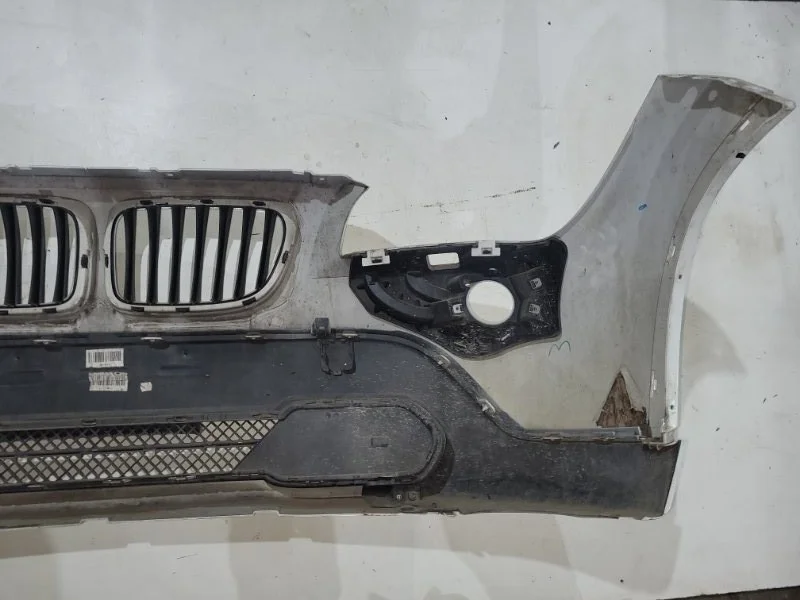 Бампер передний BMW X1 E84 N46B20 2011 - миниатюра 8