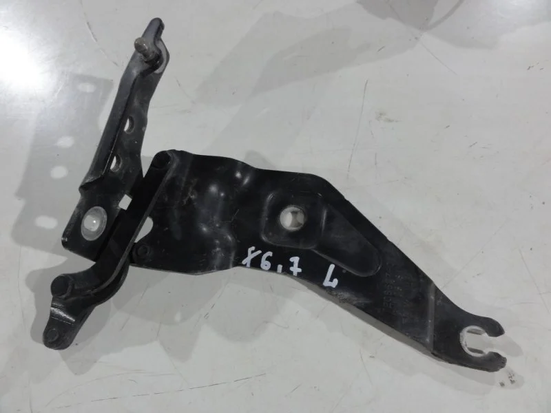 Петля капота левая BMW X6 E71 N63B44A 2010 - изображение 1