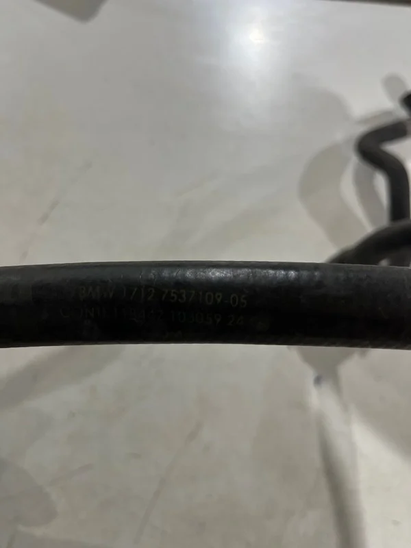 Патрубок системы охлаждения BMW X5 E70 N52B30 2007 - миниатюра 6