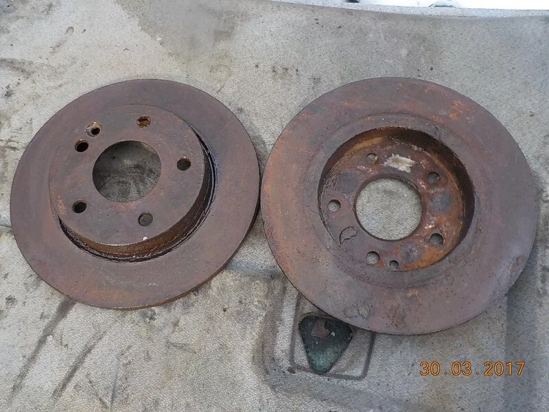 Диск тормозной передний Mercedes-Benz A170 668.941