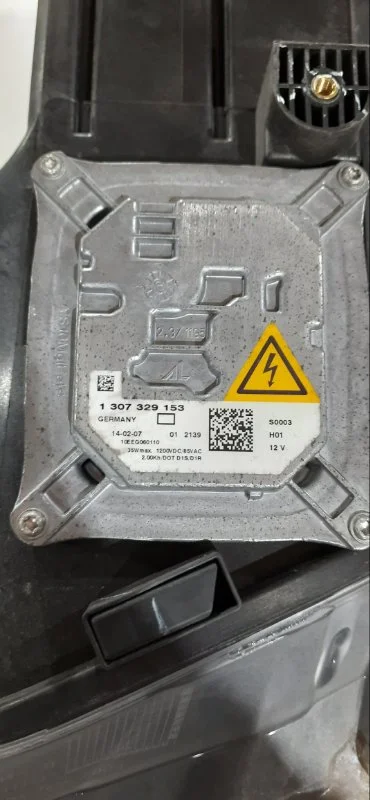 Фара ксеноновая передняя правая BMW X5 E70 N52B30 - миниатюра 5