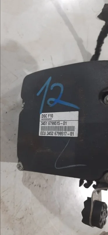 Блок ABS (насос) BMW 5 F10/F11 N52B25 2010 - миниатюра 3