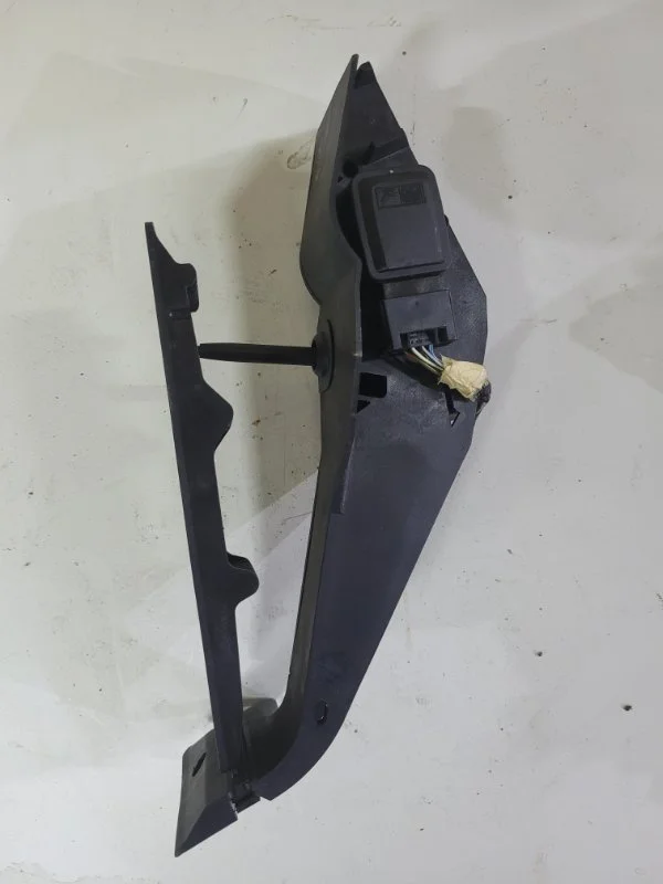 Педаль газа BMW 5 F10/F11 N52B25 2010 - изображение 1