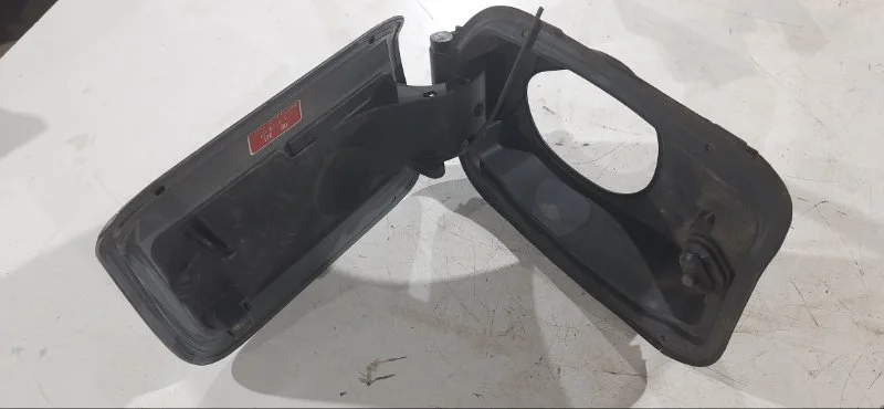 Лючок бензобака BMW 5 F10/F11 N52B25 2010 - миниатюра 4