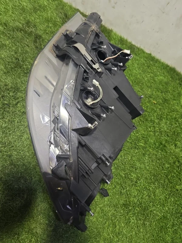 Фара ксеноновая передняя правая BMW 5 F10/F11 - миниатюра 10