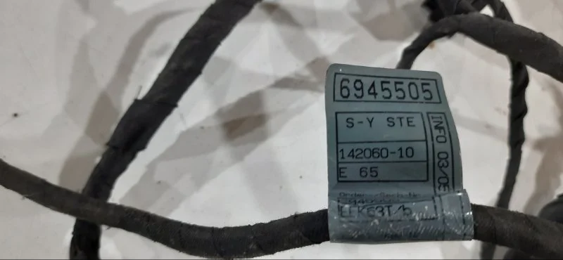 Проводка парктроника передняя BMW 7 E65 N62B48 - миниатюра 4