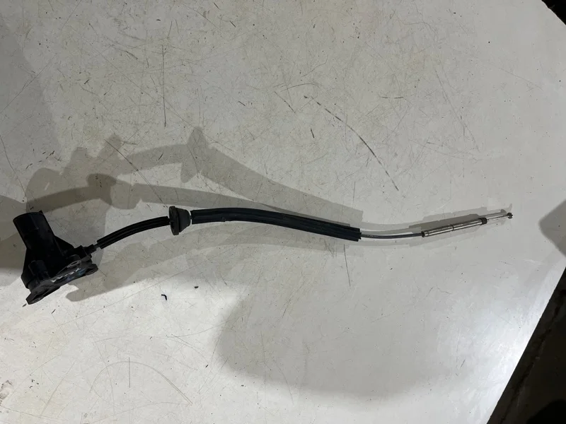 Трос блокировки АКПП BMW X5 E70 N52B30 2007 - изображение 1