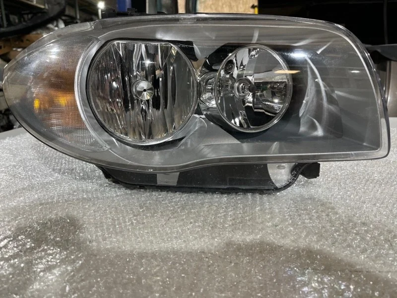 Фара галогеновая передняя правая BMW 1 E87 N45B16 - изображение 1