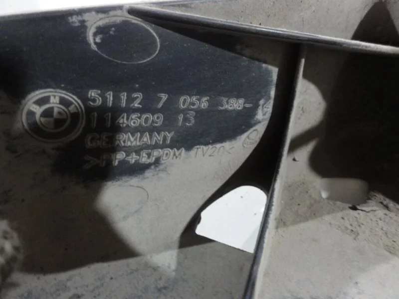 Кронштейн бампера задний BMW 5 E60/E61 N46B20BE - миниатюра 3