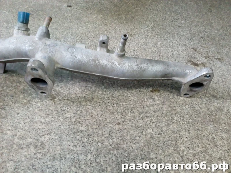 Фланец системы охлаждения Infiniti FX35 1 VQ35 - миниатюра 3
