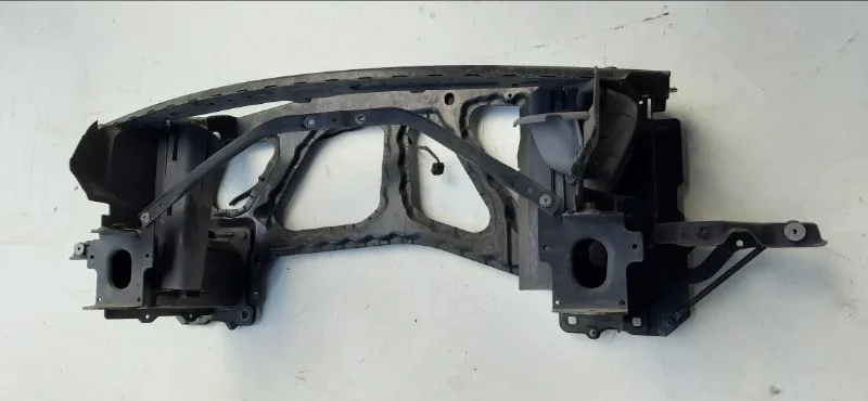 Панель передняя (телевизор) BMW Z4 E85 M54B30 2003 - миниатюра 2