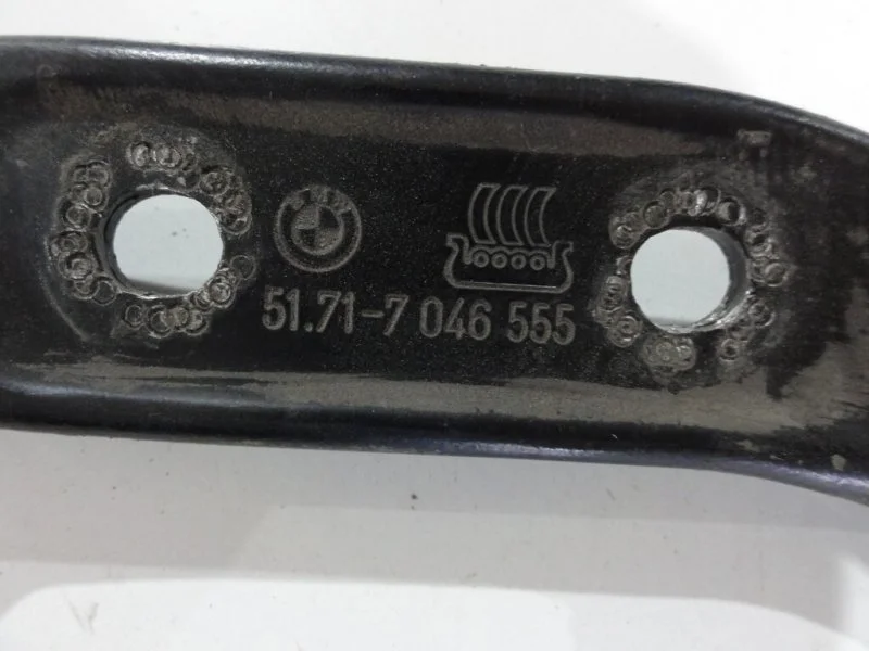 Распорка кузова передняя BMW 5 E60/E61 N46B20BE - миниатюра 3