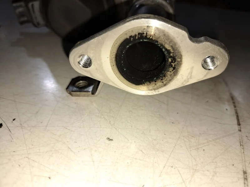 Клапан EGR ( ЕГР ) BMW 3 E90/E91 N43B20 2010 - миниатюра 3