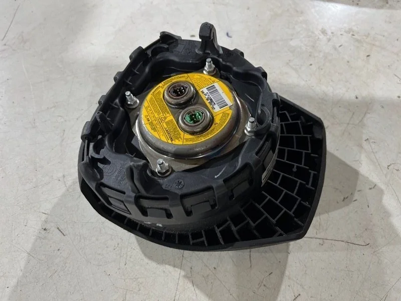 Подушка безопасности в руль BMW X5 E70 N52B30 2007 - миниатюра 2