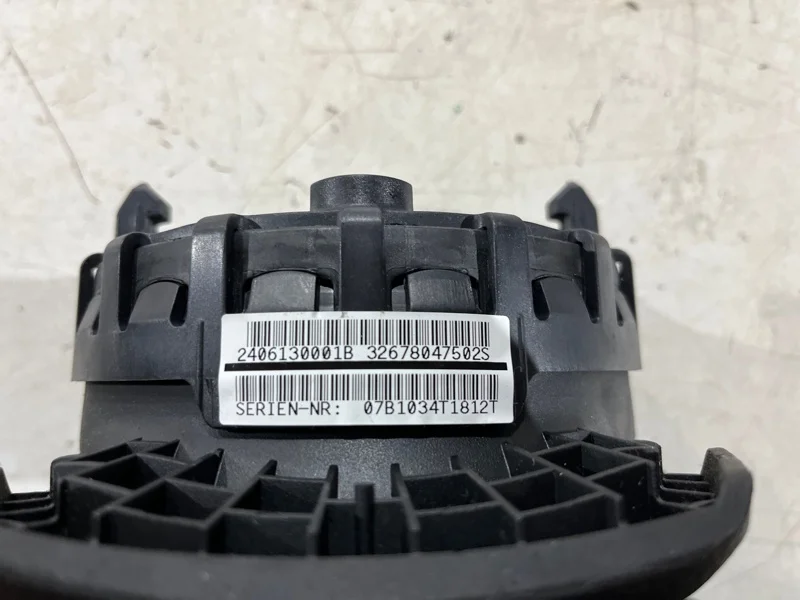 Подушка безопасности в руль BMW X5 E70 N52B30 2007 - миниатюра 4