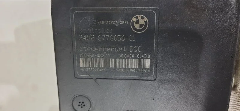 Блок ABS (насос) BMW 1 E87 N46B20 2007 - миниатюра 6