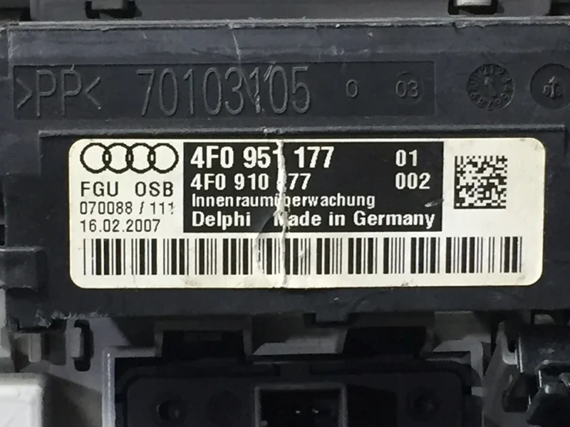 Плафон салонный передний AUDI Q7 4L BUG 3.0 TDI - миниатюра 7
