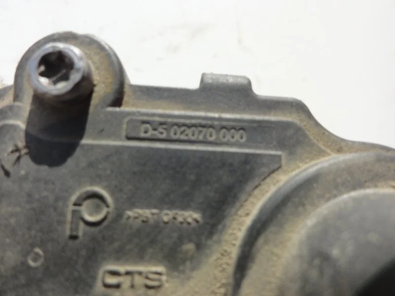 Клапан EGR ( ЕГР ) Volkswagen Touareg 1 2008 - миниатюра 2