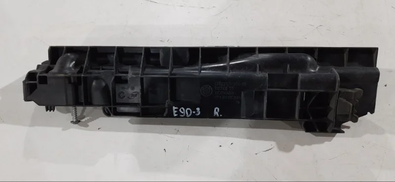 Кронштейн радиатора правый BMW 3 E91/E90 N52B25 - миниатюра 2