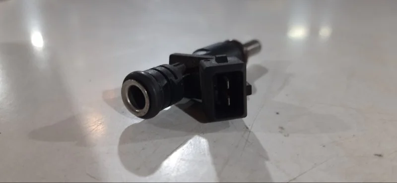 Форсунка топливная BMW 5 F10/F11 N52B25 2010 - миниатюра 4