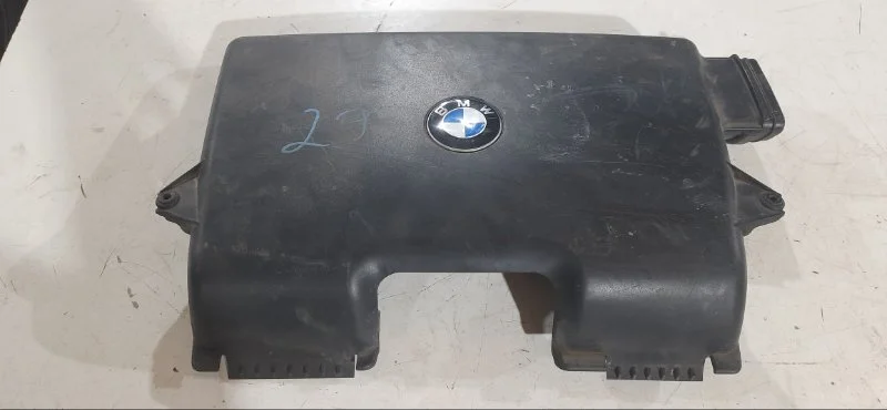 Воздухозаборник BMW 1 E87 N45B16 2007 - изображение 1