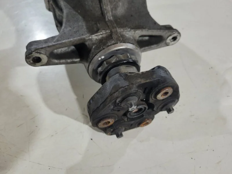 Редуктор моста заднего BMW 5 F10/F11 N52B25 2010 - миниатюра 3