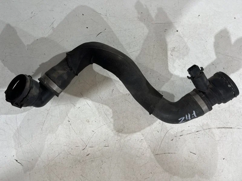 Патрубок системы охлаждения BMW Z4 E85 M54B30 2003 - миниатюра 2