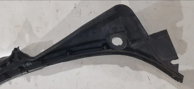 Водосток жабо, решетка BMW 5 E61/E60 N52B30 2005 - миниатюра 3