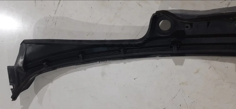 Водосток жабо, решетка BMW 5 E61/E60 N52B30 2005 - миниатюра 4