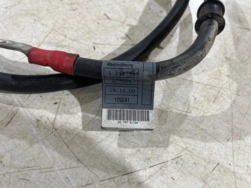 Провод аккумулятора плюсовой BMW 3 E46 M43B19 2000 - миниатюра 4