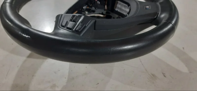 Рулевое колесо (руль) BMW 5 F10/F11 N52B25 2010 - миниатюра 5