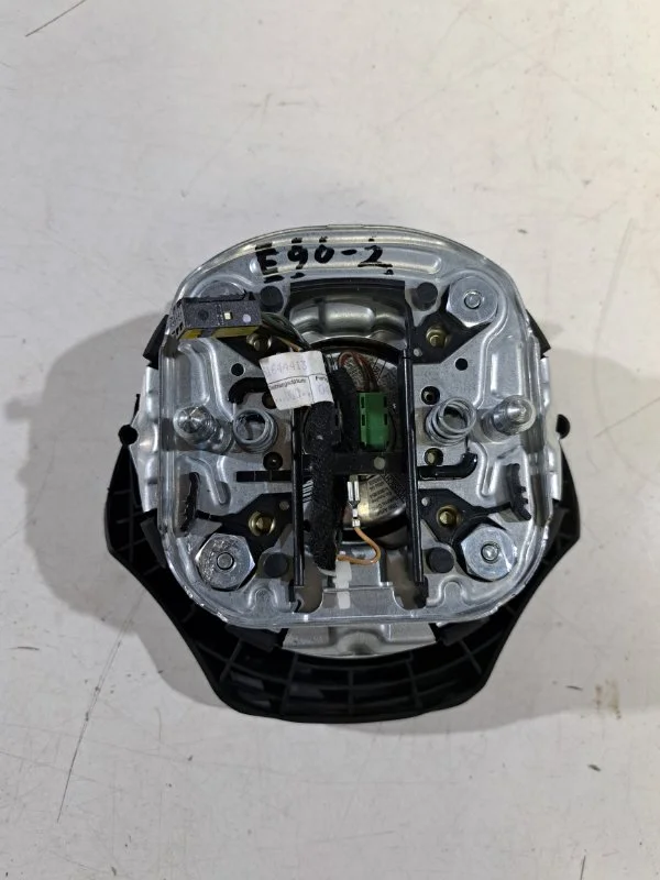 Подушка безопасности в руль BMW 3 E90/E91 N46B20 - миниатюра 3