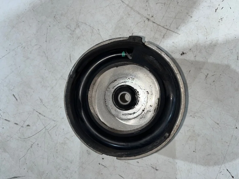 Опора амортизатора передняя BMW X5 E70 N52B30 2007 - миниатюра 3